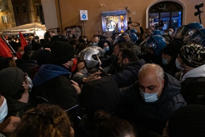 اعتراضات در رم 7