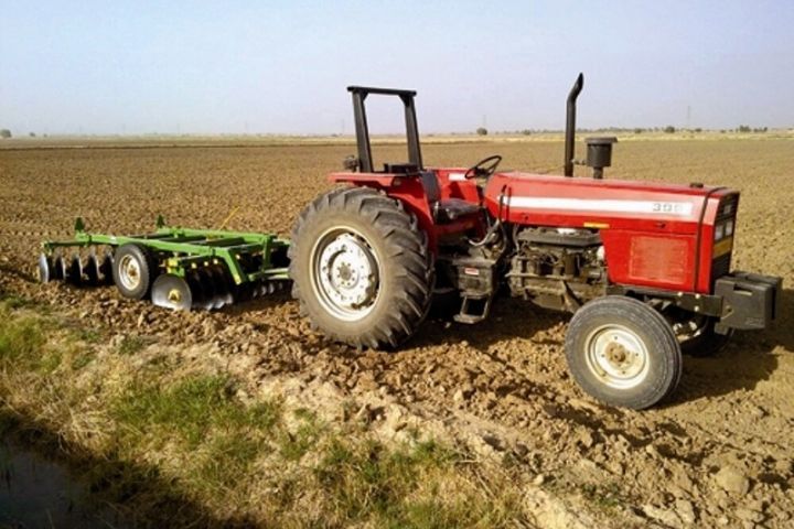 باک‌های خالی ماشین آلات کشاورزی در مهران| سهمیه‌ای که به تراکتورها نرسید