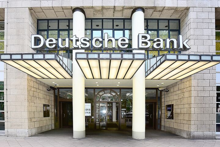 دویچه بانک آلمان 4