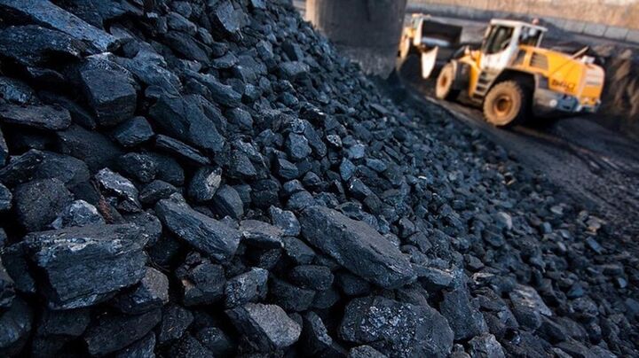 واردات حدود ۸۰۰ میلیون دلاری زغال‌ سنگ در سال گذشته