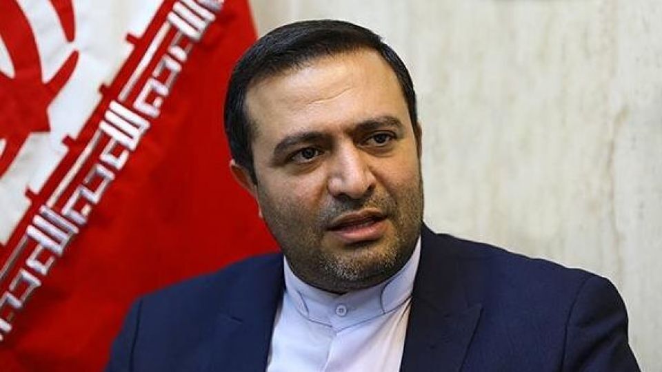 ساختار بازار سرمایه با حذف قیمت‌گذاری دستوری اصلاح می شود