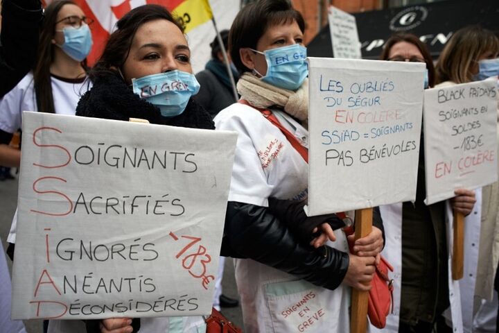 اعتراض کادر درمان فرانسه 7