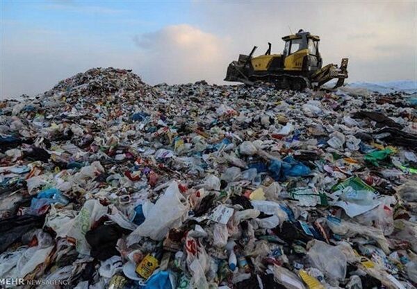 لزوم بازنگری در نحوه کار پیمانکاران جمع آوری پسماندهای زباله در همدان