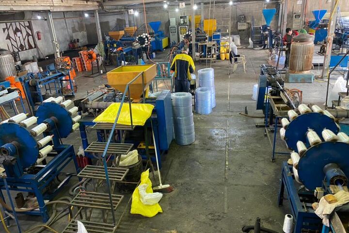 فیک بودن قیمت «پی وی سی» در ایران/کنترل مبادی قاچاق راهکاری برای کاهش هزینه و افزایش صادرات فیک بودن قیمت «پی وی سی» در ایران/کنترل مبادی قاچاق راهکاری برای کاهش هزینه و افزایش صادرات