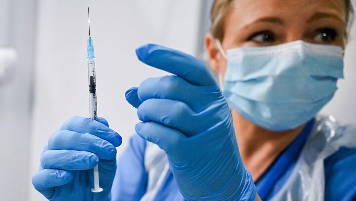 تأیید تاثیر واکسن بر کاهش انتقال ویروس و میزان ابتلا| تلاش برای افزایش تولید واکسن ادامه دارد