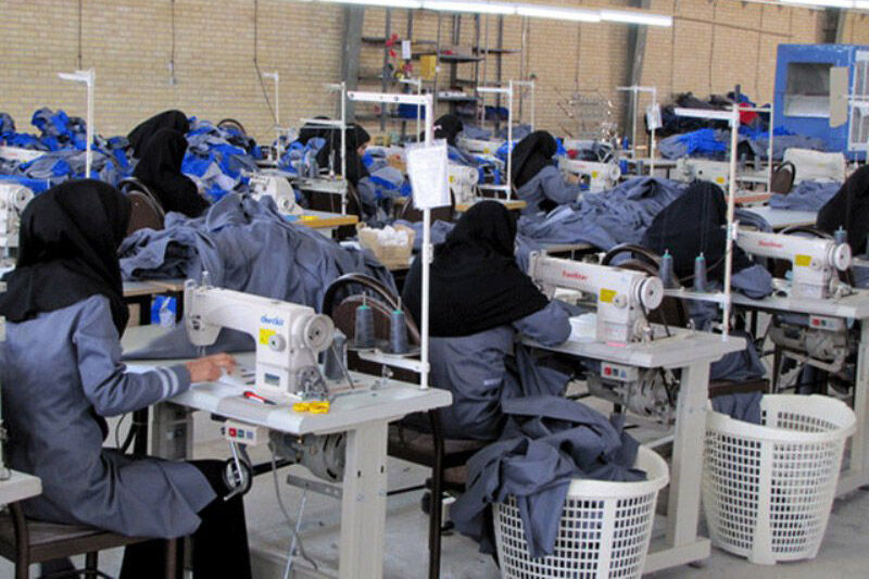 صنعت پوشاک بلاتکلیف است| راهی ناهموار برای رسیدن به بازارهای جهانی