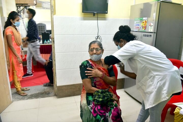 واکسیناسیون هند 1