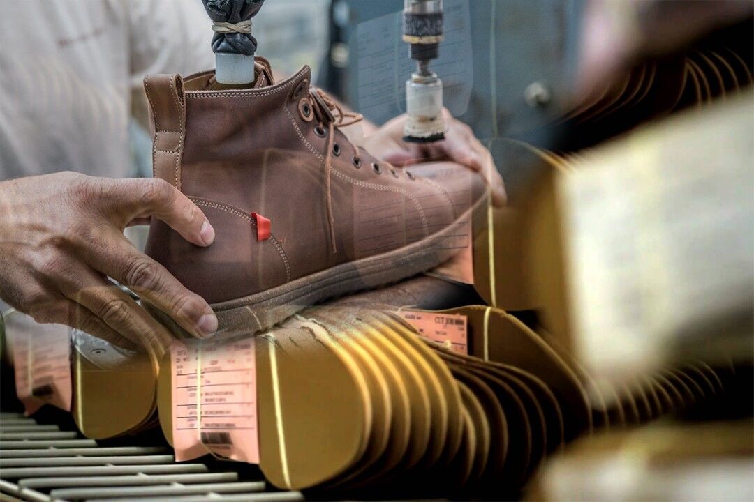 پای اتباع خارجی در کفش تولیدکنندگان ایرانی