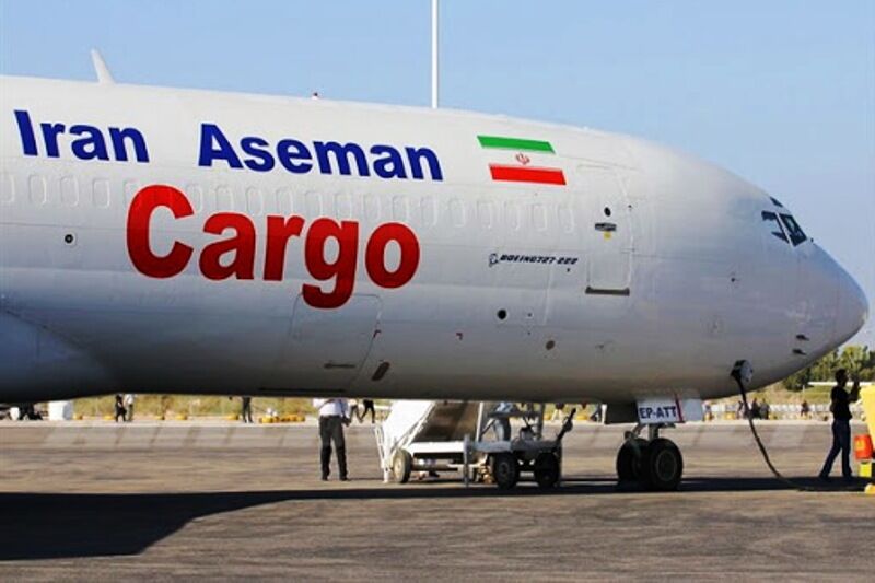 پرواز هواپیمای ترابری در آسمان فارس| صادرات محصولات کشاورزی هوایی می شود