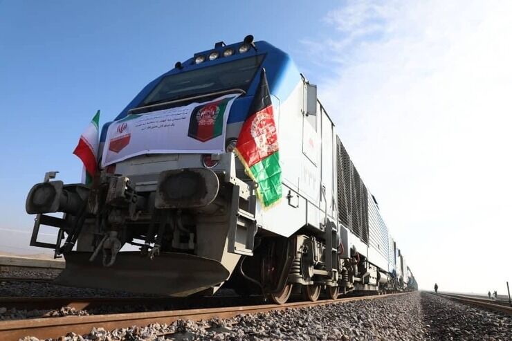 توقف رویای تجارت ریلی با افغانستان | راه‌آهن خواف- هرات خاک می‌خورد 