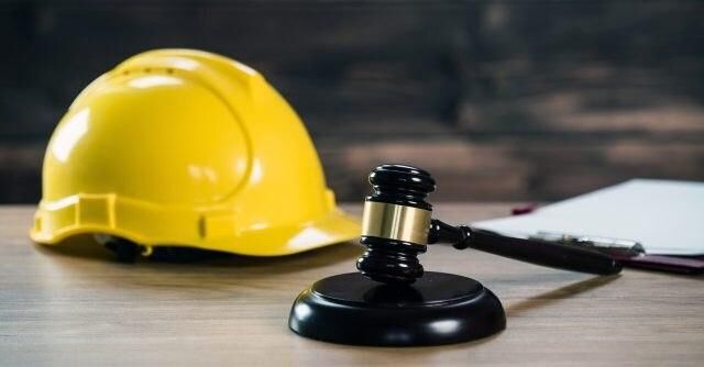 اختلاف کارگر و کارفرما در هیئت‌های حل اختلاف؛ قوانین کار نیازمند بازبینی است