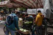 خیریه مبارزه با اتلاف مواد غذایی در میلان