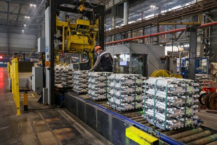 تولیدات صنعتی در مازندران ۱.۸ درصد رشد یافته است