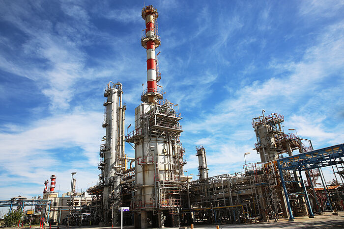  ساخت پالایشگاه‌های جدید وابستگی به نفت را کاهش می‌دهد