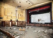شناسایی ساختمان‌ها و سازه‌های مشکل‌دار در استان بوشهر| سالن اصلی سینما بهمن تا بررسی دقیق تعطیل است