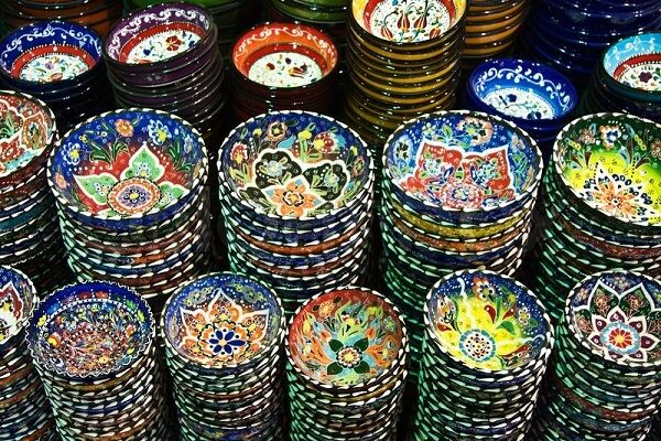 بازارهای جهانی برای صنایع دستی بومی مازندران شناسایی شود