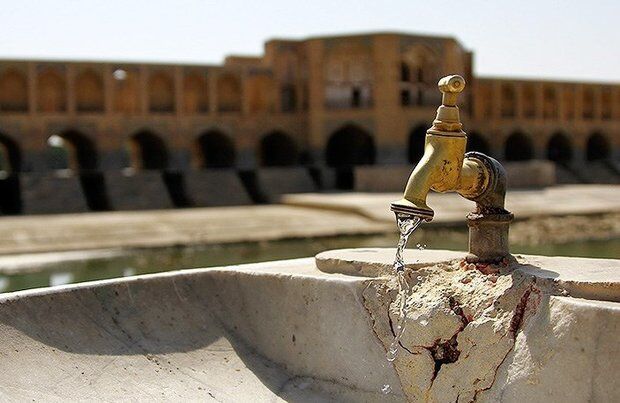 مشکل آب آشامیدنی ۲۲ هزار و ۵۰۰ خانوار قزوینی رفع می‌شود