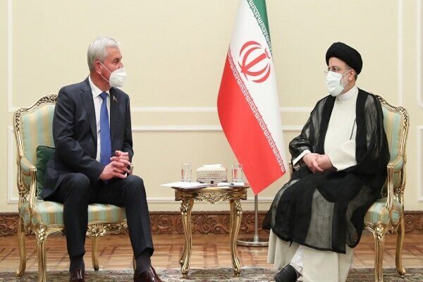 ایران با همکاری کشورهای دوست مسیر پیشرفت را ادامه خواهد داد