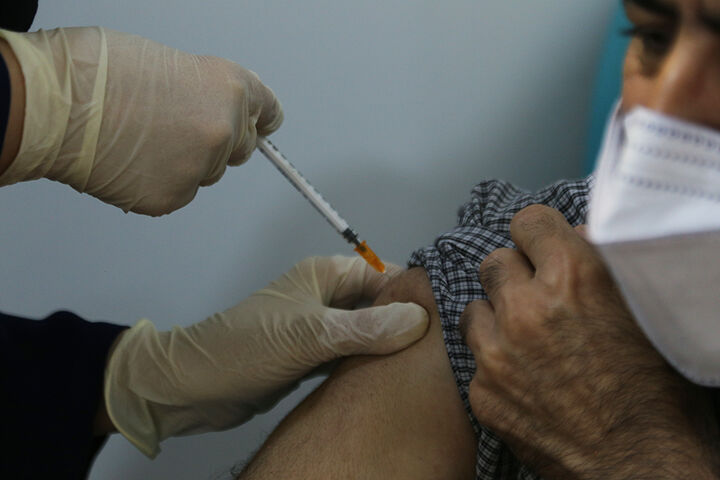 واکسیناسیون در فرهنگسرای اشراق