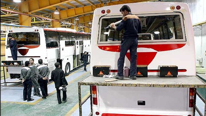 اتوبوسهای سایپا؛ ادعا روی ۳۰۰۰، تولید صفر! | ناوگان حمل و نقل عمومی در بزرگراه کم‌توجهی