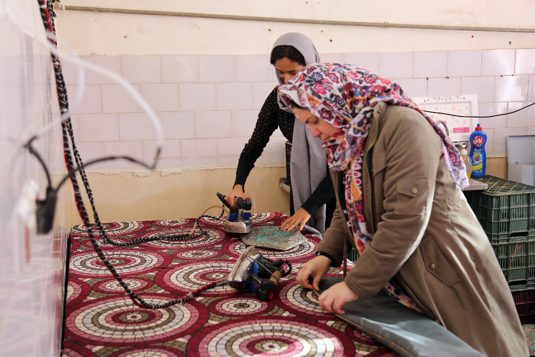 نگاه سنتی؛ عامل نرخ بالای بیکاری زنان کرمان| انحراف اعتبارات مشاغل خانگی