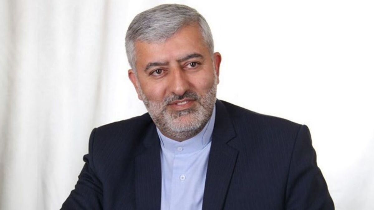 بهبود کیفیت محصولات ایران خودرو و سایپا شرط عدم استیضاح وزیر صمت است