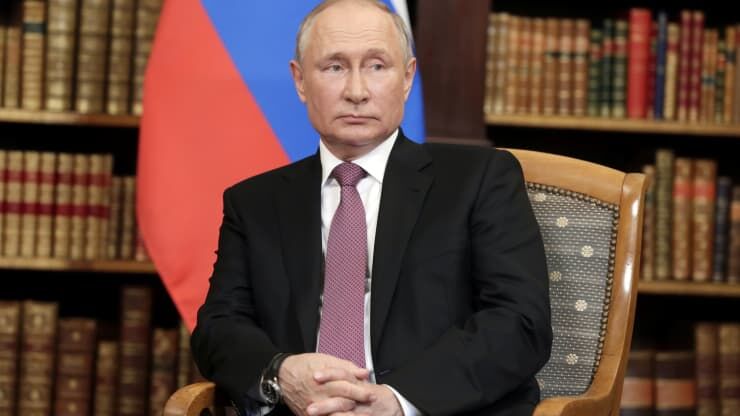 رهبران غربی اشتباهات خود را پشت تحریم های ضد روسیه پنهان می کنند