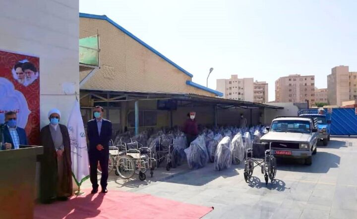 تأمین ۱۰۰ ویلچر برای معلولان هرمزگان توسط بنیاد ۱۵ خرداد ستاد اجرایی فرمان امام