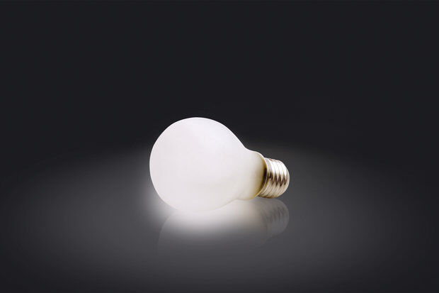 با لامپ‌های فوق کم مصرف، مصرف برق ۸۰ درصد کاهش یافته است