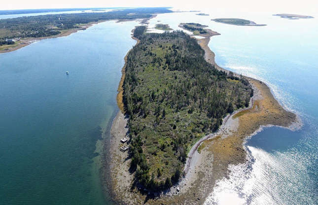 Frost Island، نووا اسکاتیا، کانادا، 241 هزار دلار