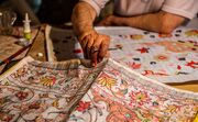 چرا طراحان فرش ایرانی به هند و پاکستان مهاجرت می‌کنند؟