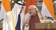 اهمیت اولین تجارت نفتی هند و امارات با روپیه؛ تلاش دو کشور در جهت دلارزدایی