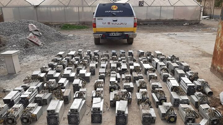 بیش از ۲۷ هزار دستگاه استخراج رمز ارز در استان تهران کشف و جمع‌آوری شد