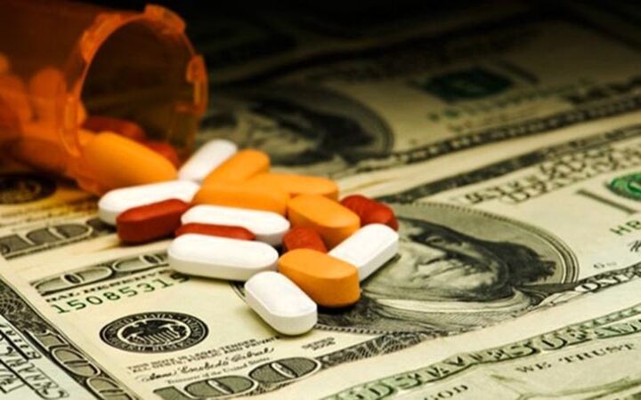 قیمت دارو بطور میانگین ١٢٠ درصد گران شده است
