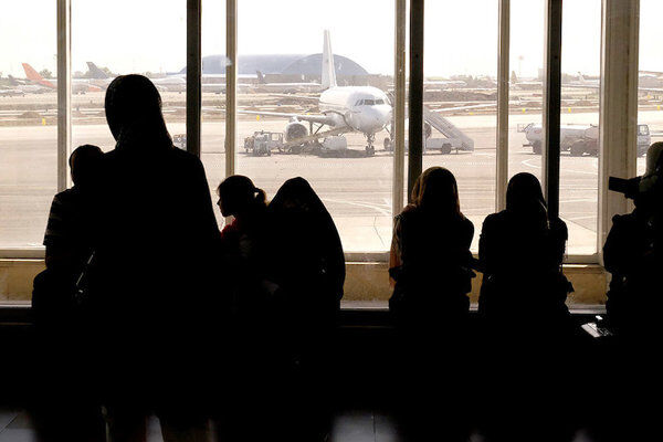 ورود مسافر غیر ایرانی به کشور از مبدا جنوب آفریقا ممنوع شد