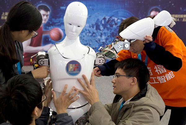 طرح چین در ادغام «مغز انسان و هوش مصنوعی»؛ پیشتازی پکن در تئوری، فناوری و کاربرد تا ۲۰۳۰