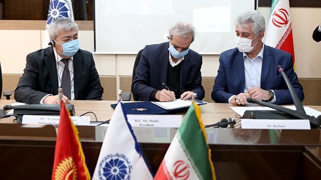 اتاق‌های ایران و قرقیزستان، تفاهم‌نامه تشکیل کمیته مشترک بازرگانی امضا کردند