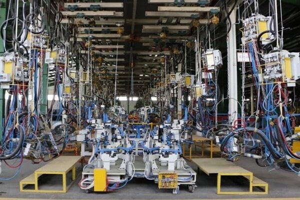 احیای کارخانه «عظیم خودرو» در بروجرد| حقوق معوق کارگران پرداخت می‌شود