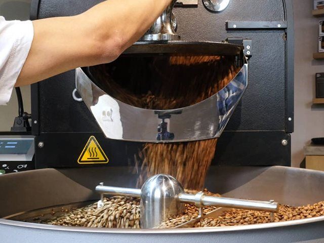 مشهد قطب فراوری و صادرات قهوه است | صنعت نوپا اما پر سود 