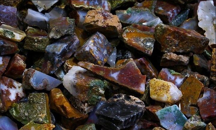 بی توجهی به بهشت سنگ های قیمتی| سود گنج خراسان جنوبی در جیب دیگر استان ها