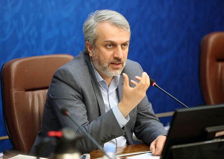 ۱۰ درصد سهم قرعه کشی خودرو به کام دارندگان خودروهای فرسوده
۱۰ درصد سهم قرعه کشی خودرو به کام دارندگان خودروهای فرسوده