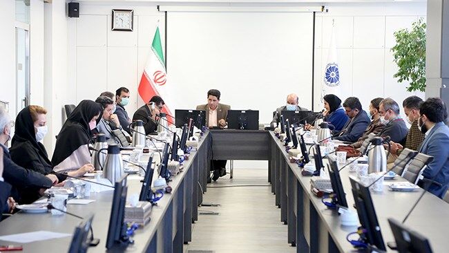 در برنامه هفتم توسعه، تکلیف تصمیمگیران غیردولتی در حوزه گردشگری روشن شود در برنامه هفتم توسعه، تکلیف تصمیمگیران غیردولتی در حوزه گردشگری روشن شود