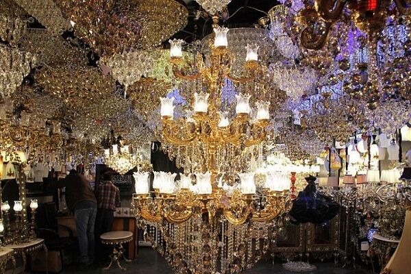 چراغ خاموش معیشت تولیدکنندگان لوستر در آستانه شب عید| پای چینی ها در میان است