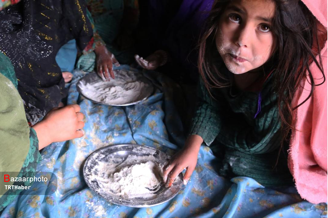 آرد؛ تنها غذای کودکان در هرات/ بحران گاز و نفت در افغانستان