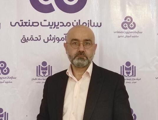 تعطیلی مشاغل فعال، بنا به حکم حکومتی مجاز نیست تعطیلی مشاغل فعال، بنا به حکم حکومتی مجاز نیست