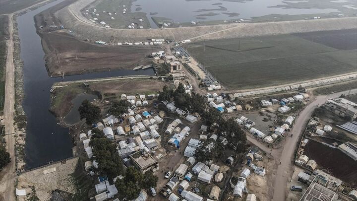گسترش بیماری بخاطر فاضلاب در ادلب