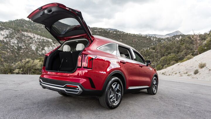 اولین تست کیا سورنتو هیبریدی 2022