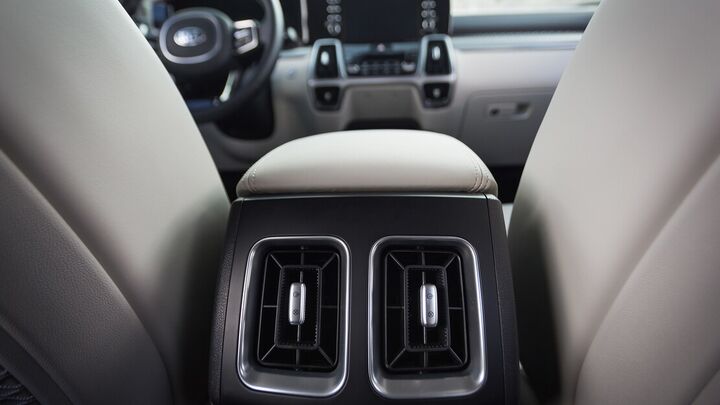 اولین تست کیا سورنتو هیبریدی 2022