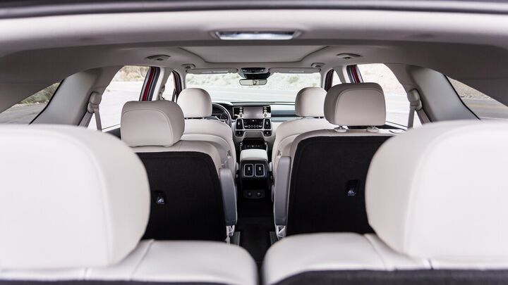 اولین تست کیا سورنتو هیبریدی 2022