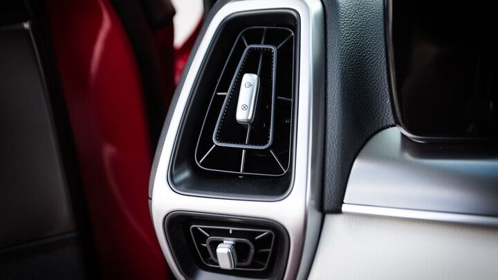 اولین تست کیا سورنتو هیبریدی 2022